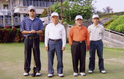 Outスタート前の大井学さんと優さんご兄弟、そして息子さんの皆様