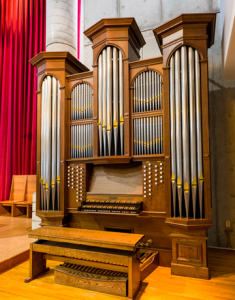 chapel2