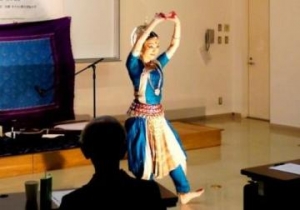 直原さまによるインド舞踊