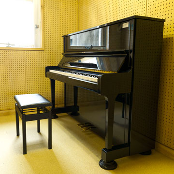 ピアノレッスン室（個人練習室）